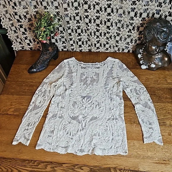 Buffalo David Bitton See Through Crochet Lace Mesh Top - Picture 12 of 12